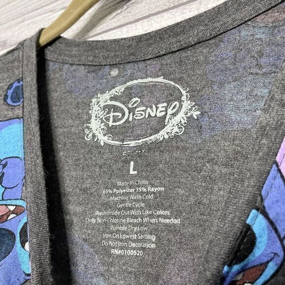 Disney Sitting Down Smiling Blue Stitch Short Sleeve t-shirt Juniors size L - Picture 2 of 4